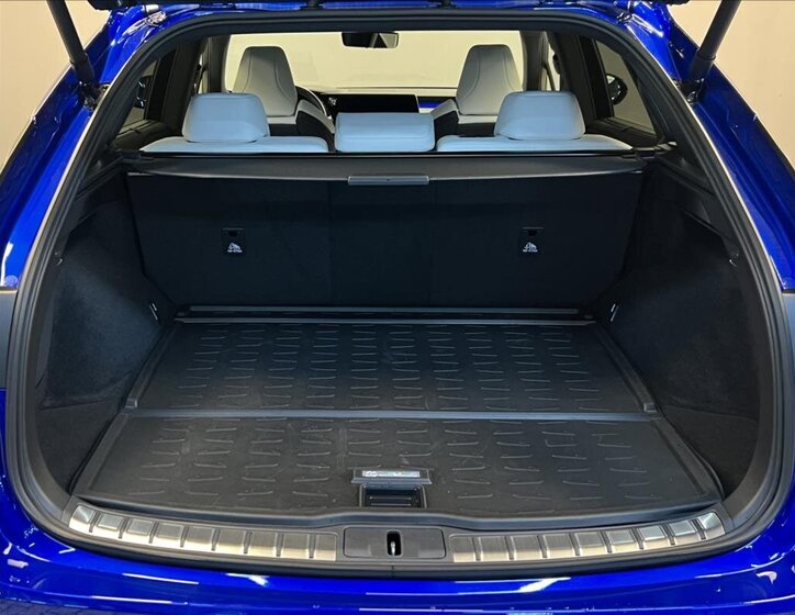 Lexus RX 500h SUV 2,4 l 273 kw