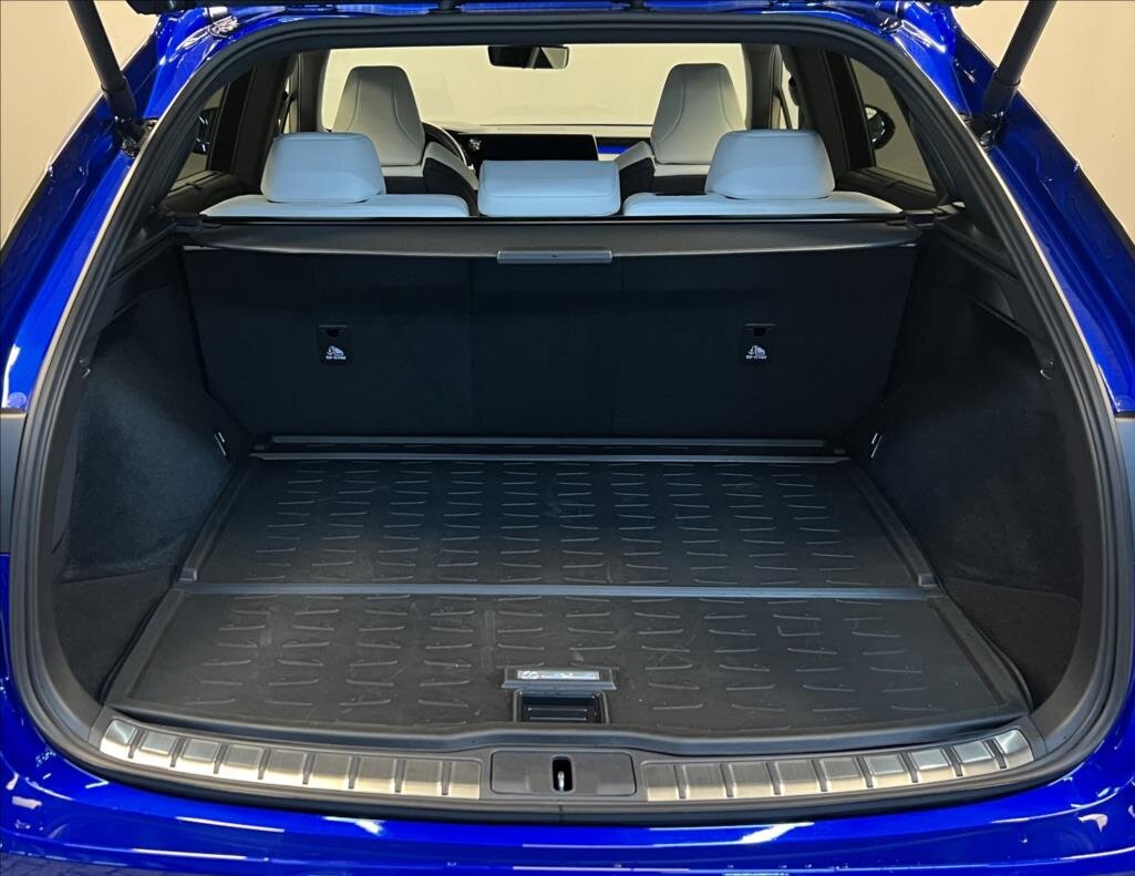 Lexus RX 500h SUV 2,4 l 273 kw