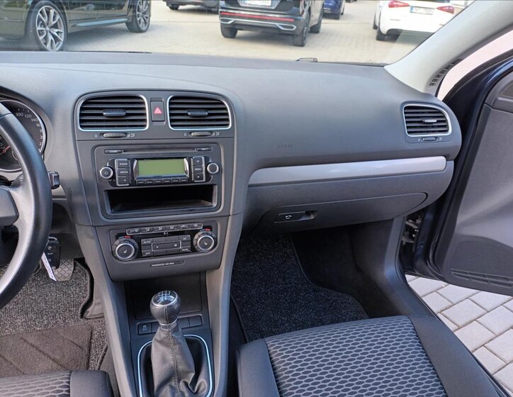 Volkswagen Golf Hatchback 1,4 l 59 kw