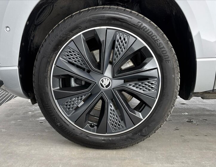 Škoda Karoq SUV / Terénní 1,5 l 110 kw