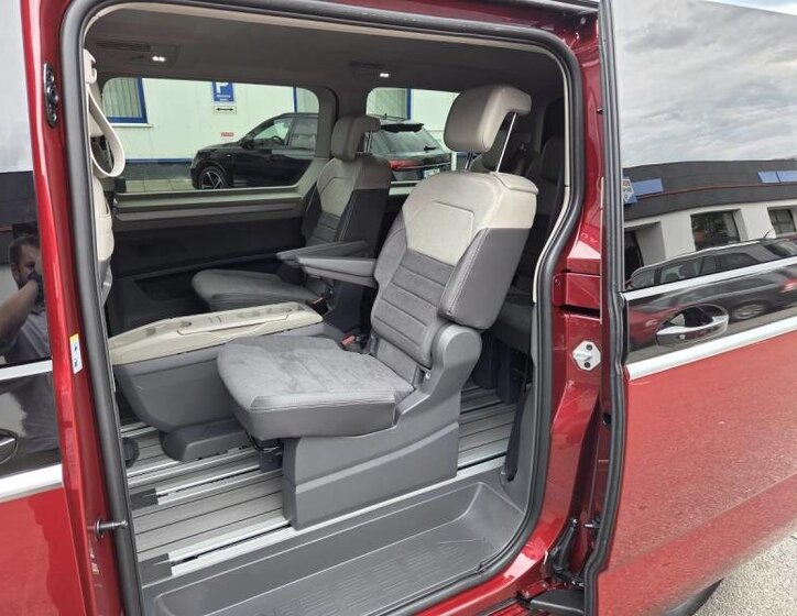 Volkswagen Multivan VAN-Minibus 2,0 l 110 kw