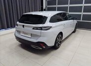 Peugeot 308 Kombi 1,5 l 96 kw