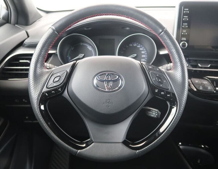 Toyota C-HR 14