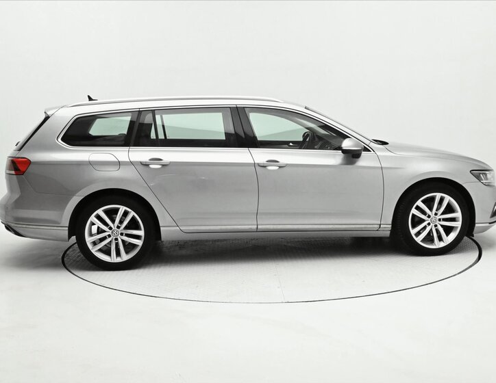 Volkswagen Passat Kombi 2,0 l 140 kw