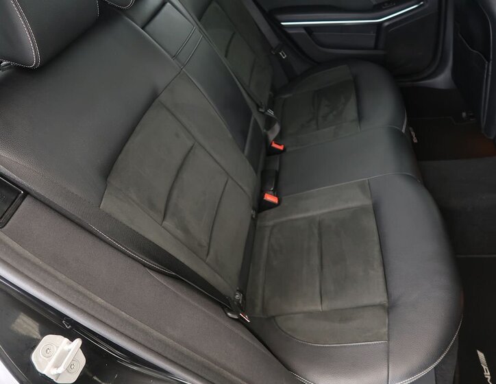 Mercedes-Benz Třídy E Kombi 3,0 l 190 kw