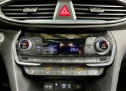 Hyundai Santa Fe SUV / Terénní 2,2 l 147 kw