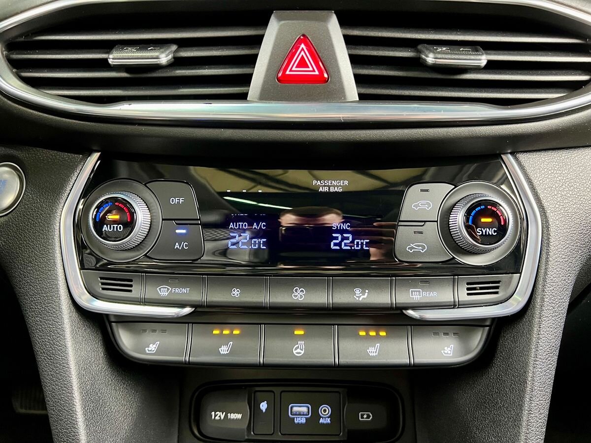 Hyundai Santa Fe SUV / Terénní 2,2 l 147 kw