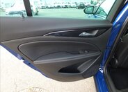 Opel Insignia Kombi 2,0 l 154 kw