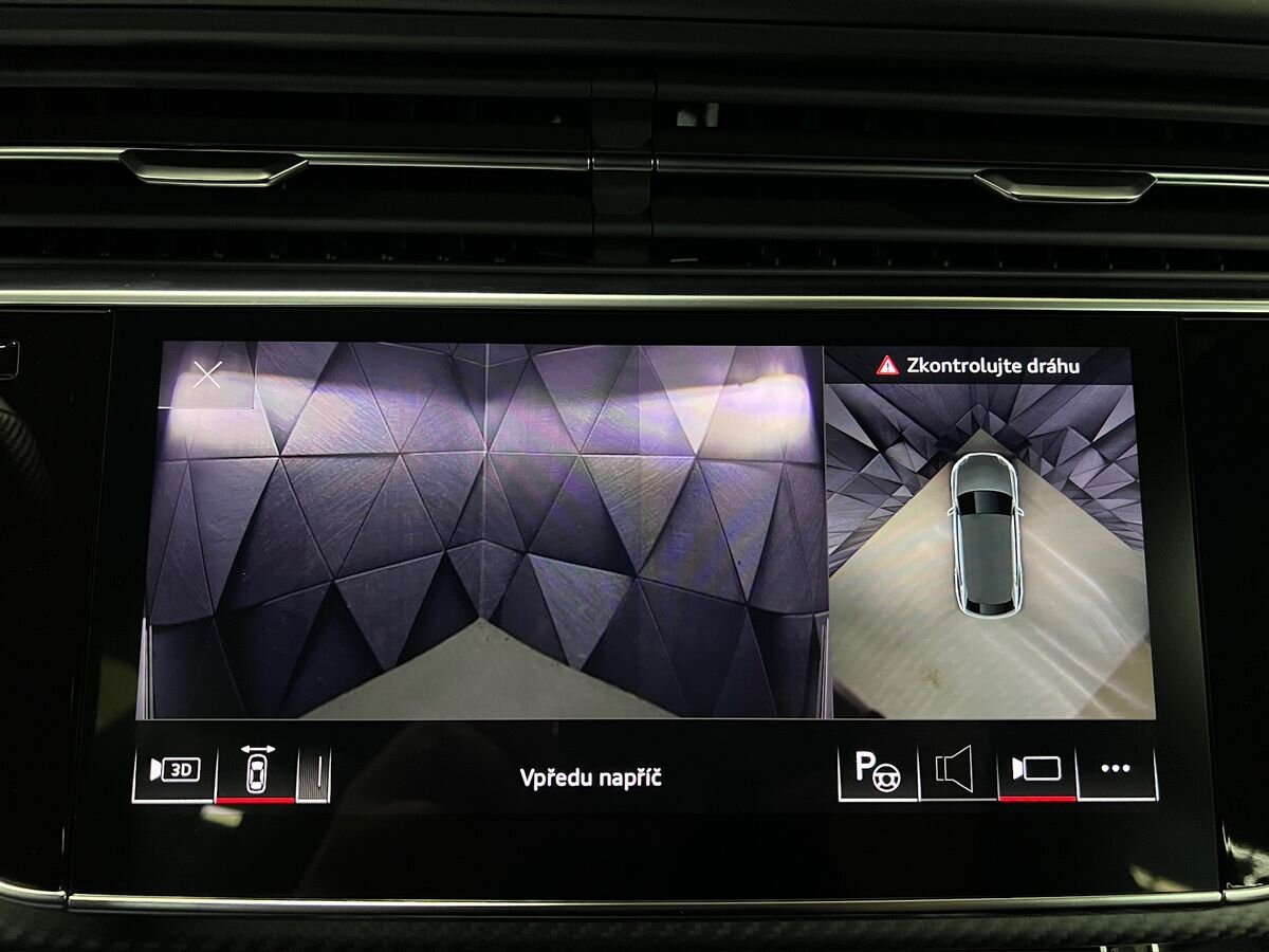 Audi Q8 SUV 3,0 l 290 kw