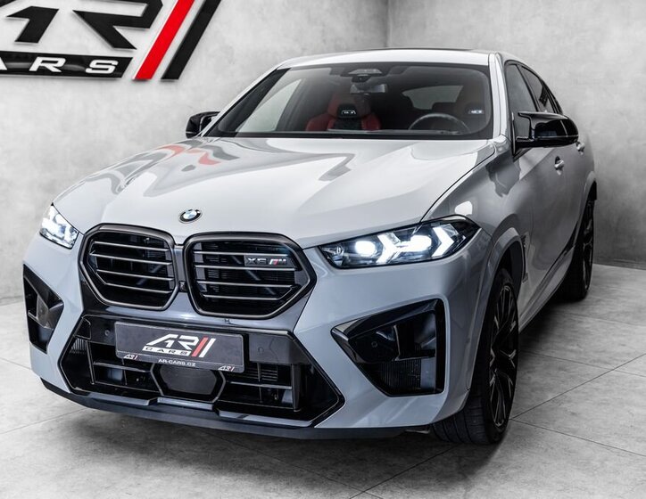 BMW X6 SUV / Terénní 4,4 l 460 kw