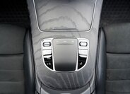 Mercedes-Benz Třídy E 30