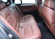 BMW Řada 5 Kombi 3,0 l 190 kw