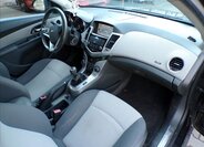 Chevrolet Cruze Sedan / Limuzína 2,0 l 110 kw