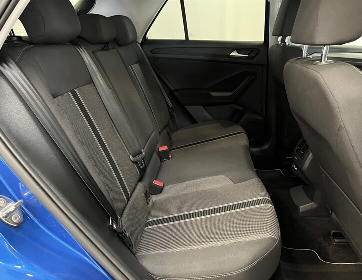 Volkswagen T-Roc SUV 1,5 l 110 kw