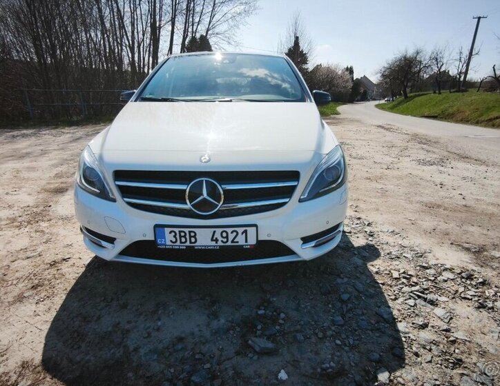 Mercedes-Benz AMG One SUV / Terénní 0,0 125 kw