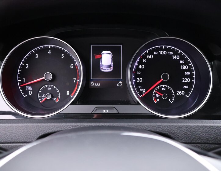 Volkswagen Golf Hatchback 1,2 l 81 kw