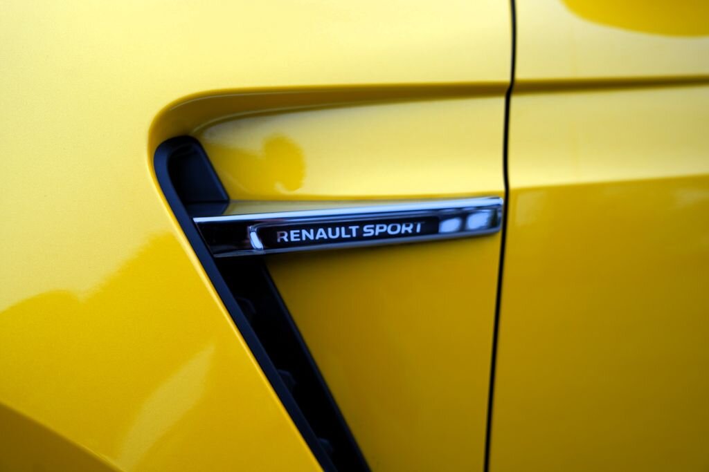 Renault Mégane Hatchback 1,8 l 221 kw