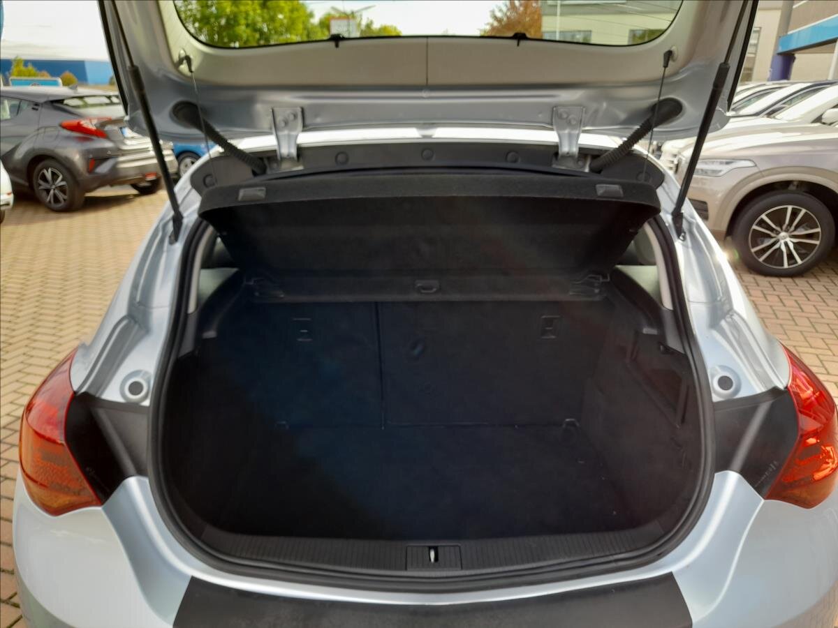 Opel Astra Hatchback 1,4 l 103 kw