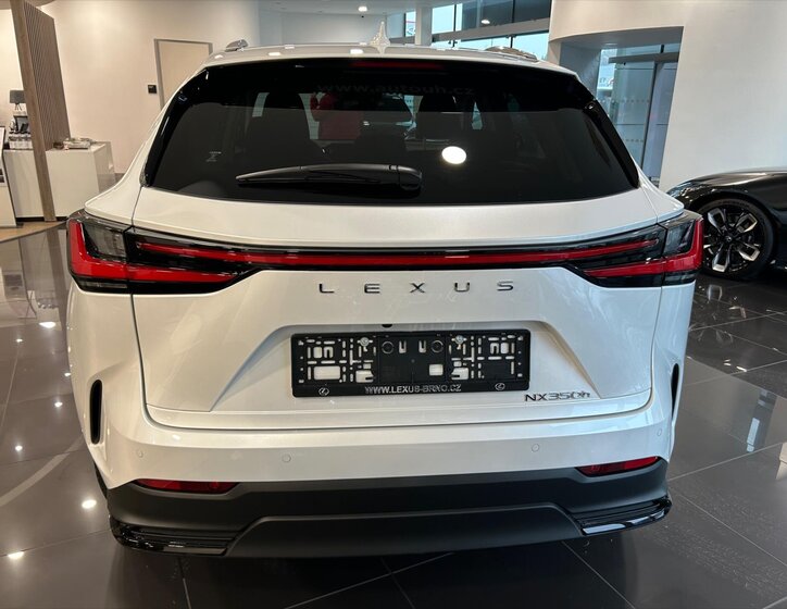 Lexus NX 350h SUV 2,5 l 179 kw