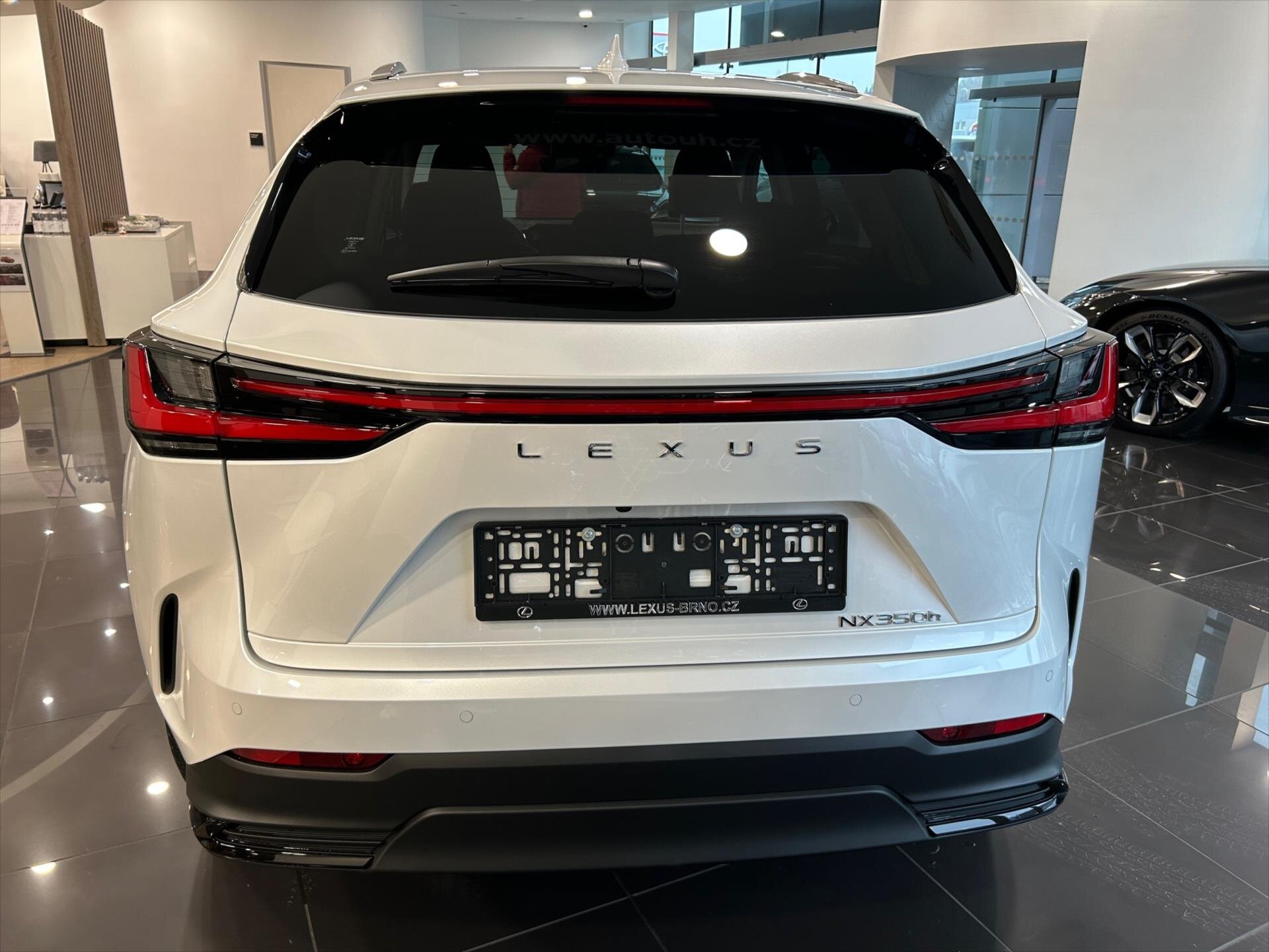 Lexus NX 350h SUV 2,5 l 179 kw
