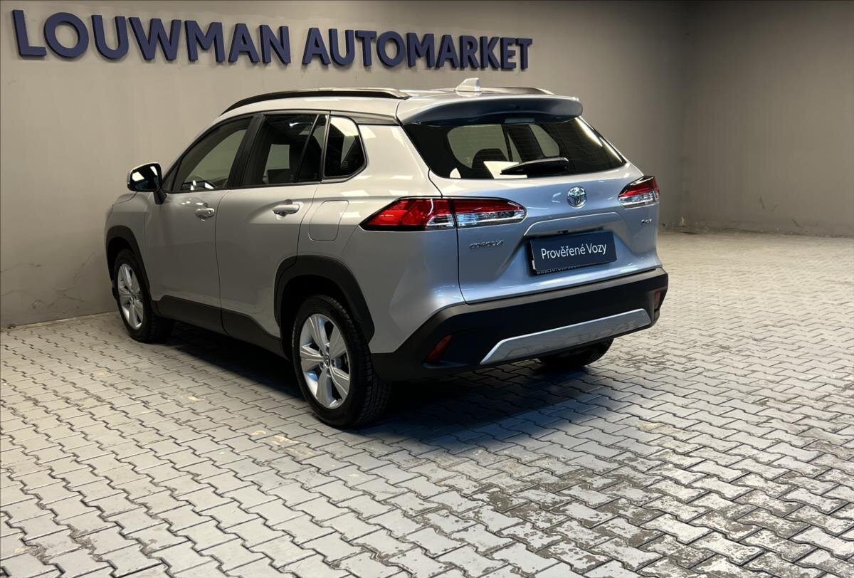 Toyota Corolla Cross SUV 1,8 l 72 kw