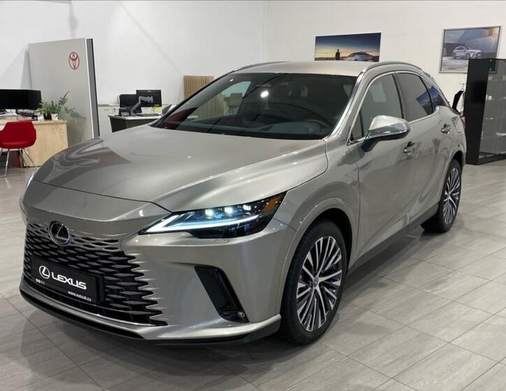 Lexus RX 450h plus 1