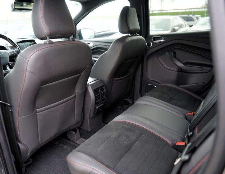 Ford Kuga SUV / Terénní 2,0 l 132 kw