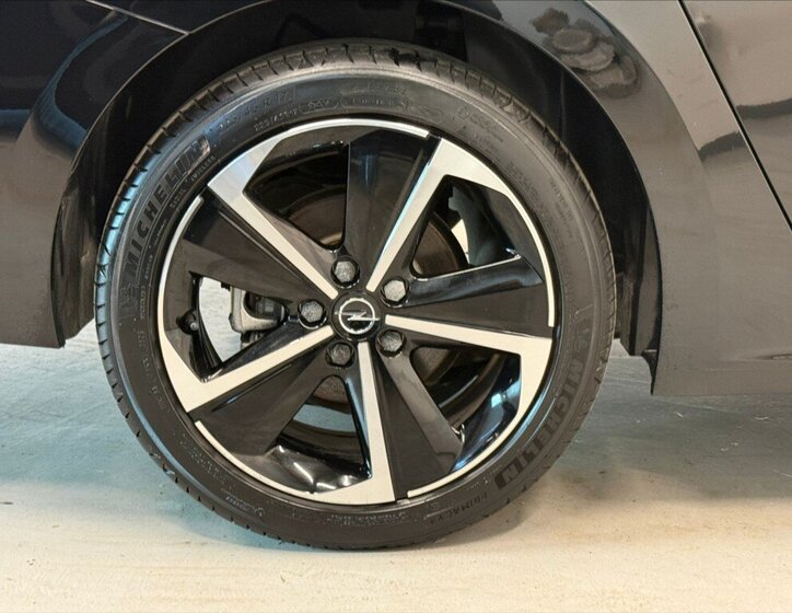 Opel Astra Kombi 1,2 l 96 kw