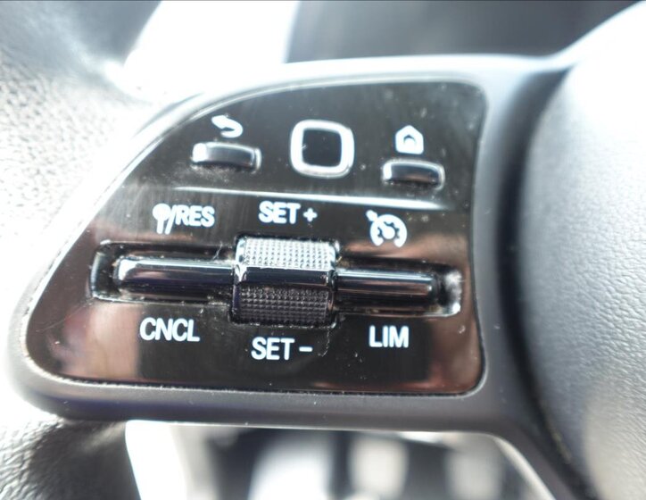 Mercedes-Benz Sprinter Valník 2,0 l 125 kw