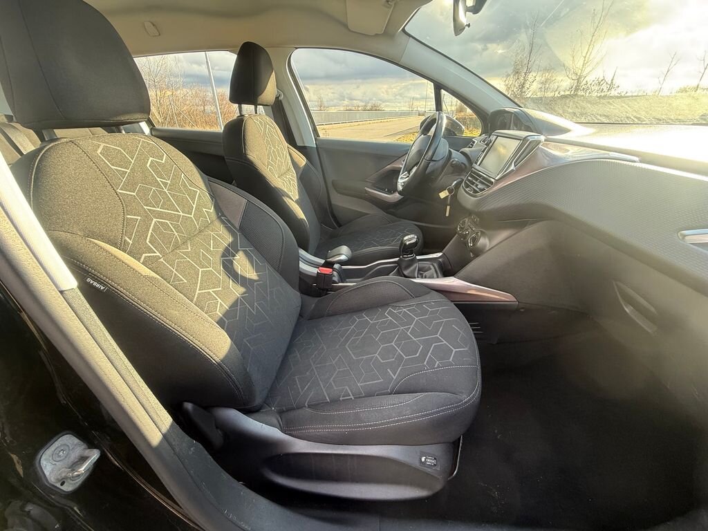 Peugeot 2008 Kombi 1,2 l 60 kw