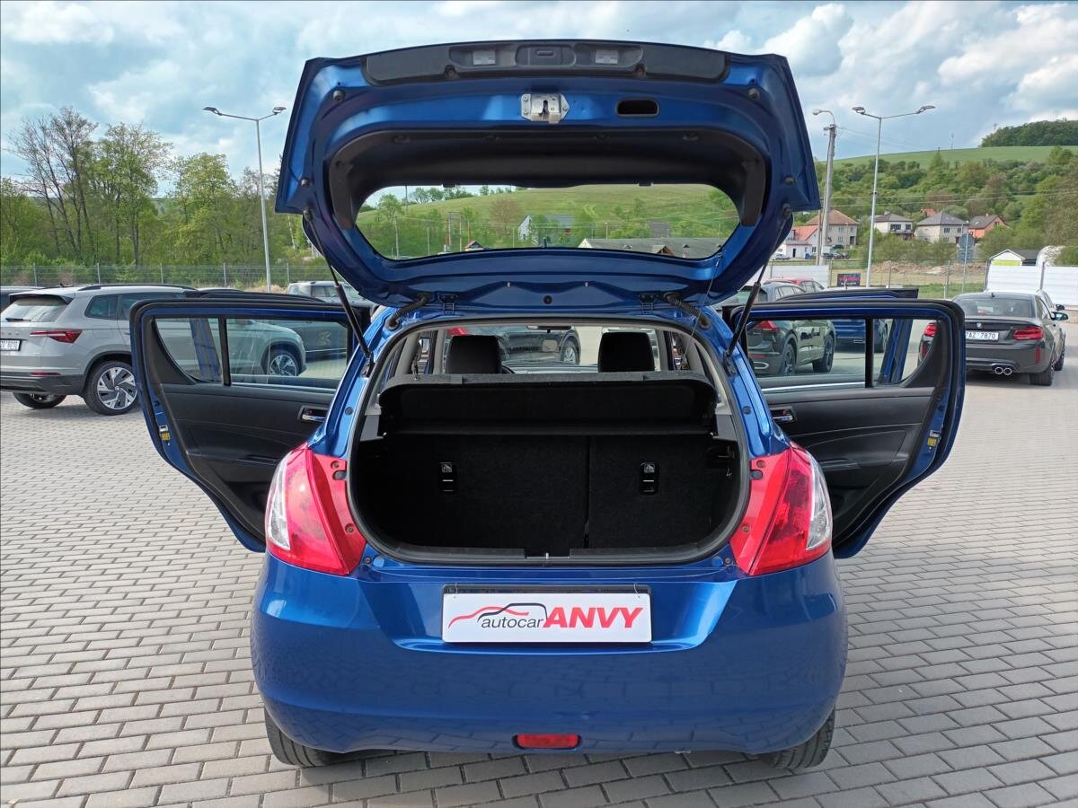Suzuki Swift Hatchback 1,2 l 69 kw