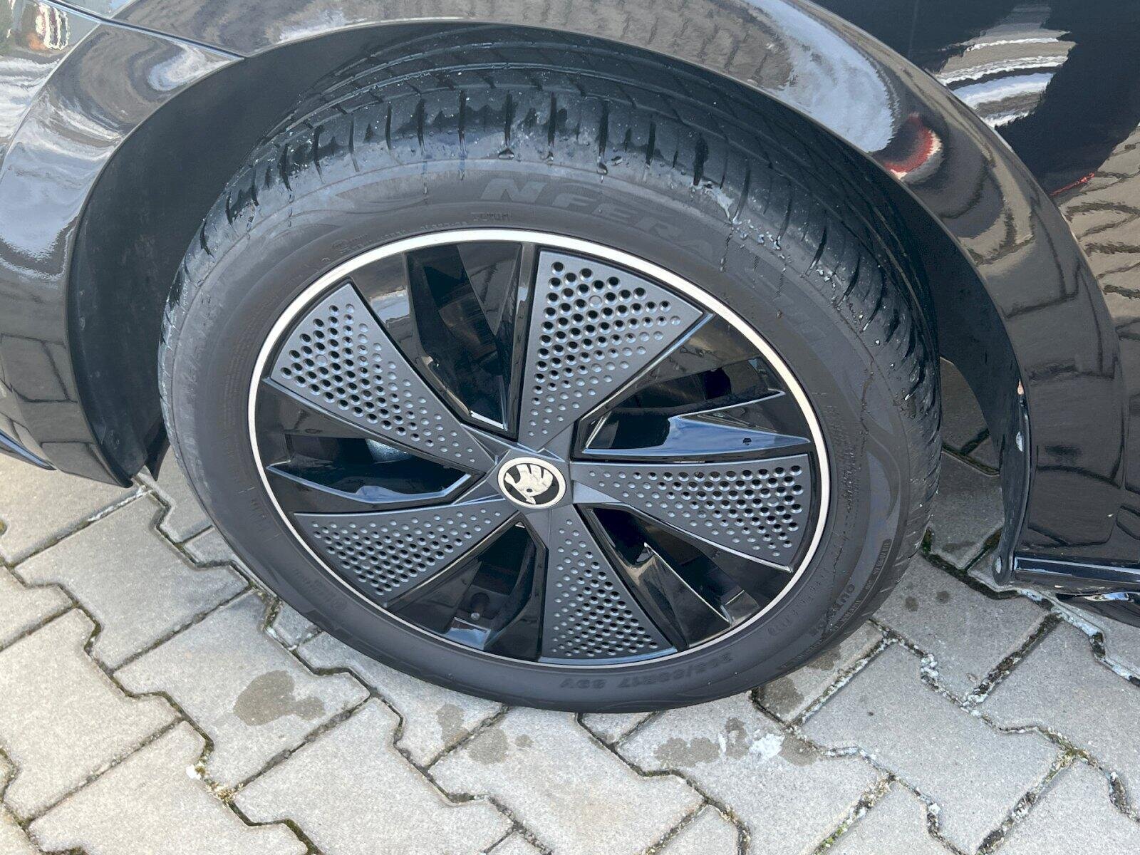 Škoda Scala Hatchback 1,0 l 85 kw