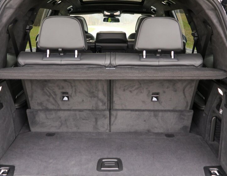 BMW X7 SUV / Terénní 3,0 l 259 kw