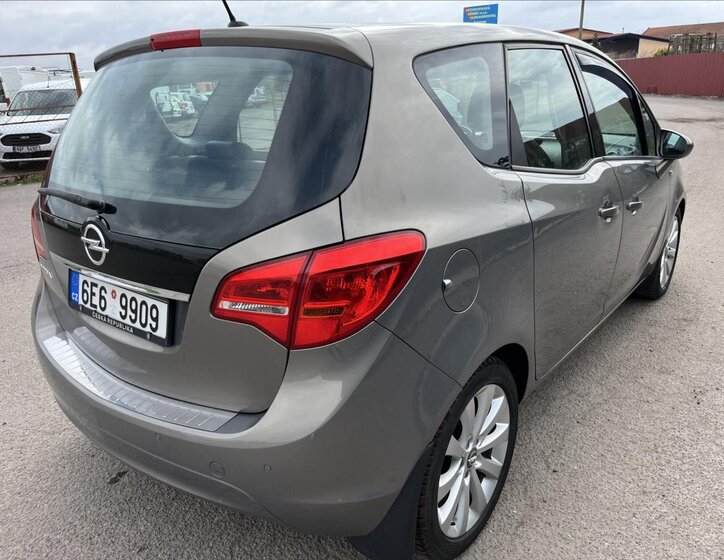 Opel Meriva MPV 1,4 l 88 kw