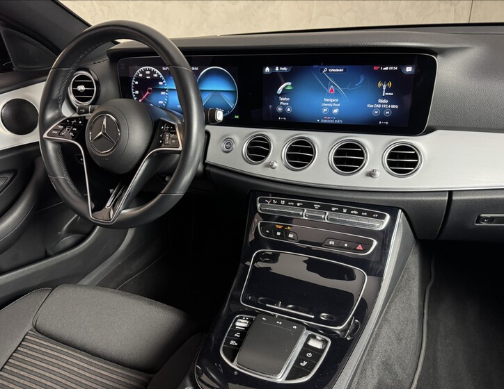 Mercedes-Benz Třídy E 22