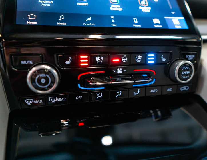 Jeep Grand Cherokee 30