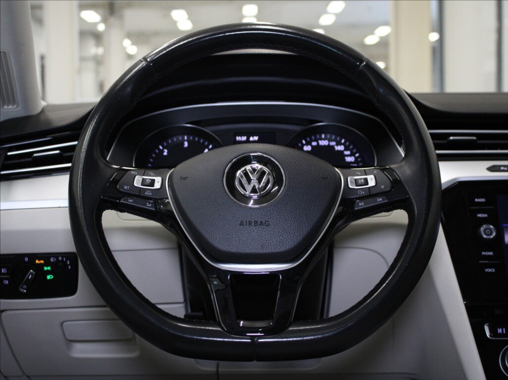 Volkswagen Passat Kombi 2,0 l 110 kw