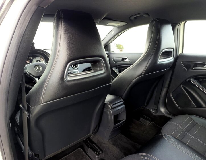 Mercedes-Benz Třídy A Kombi 1,5 l 80 kw