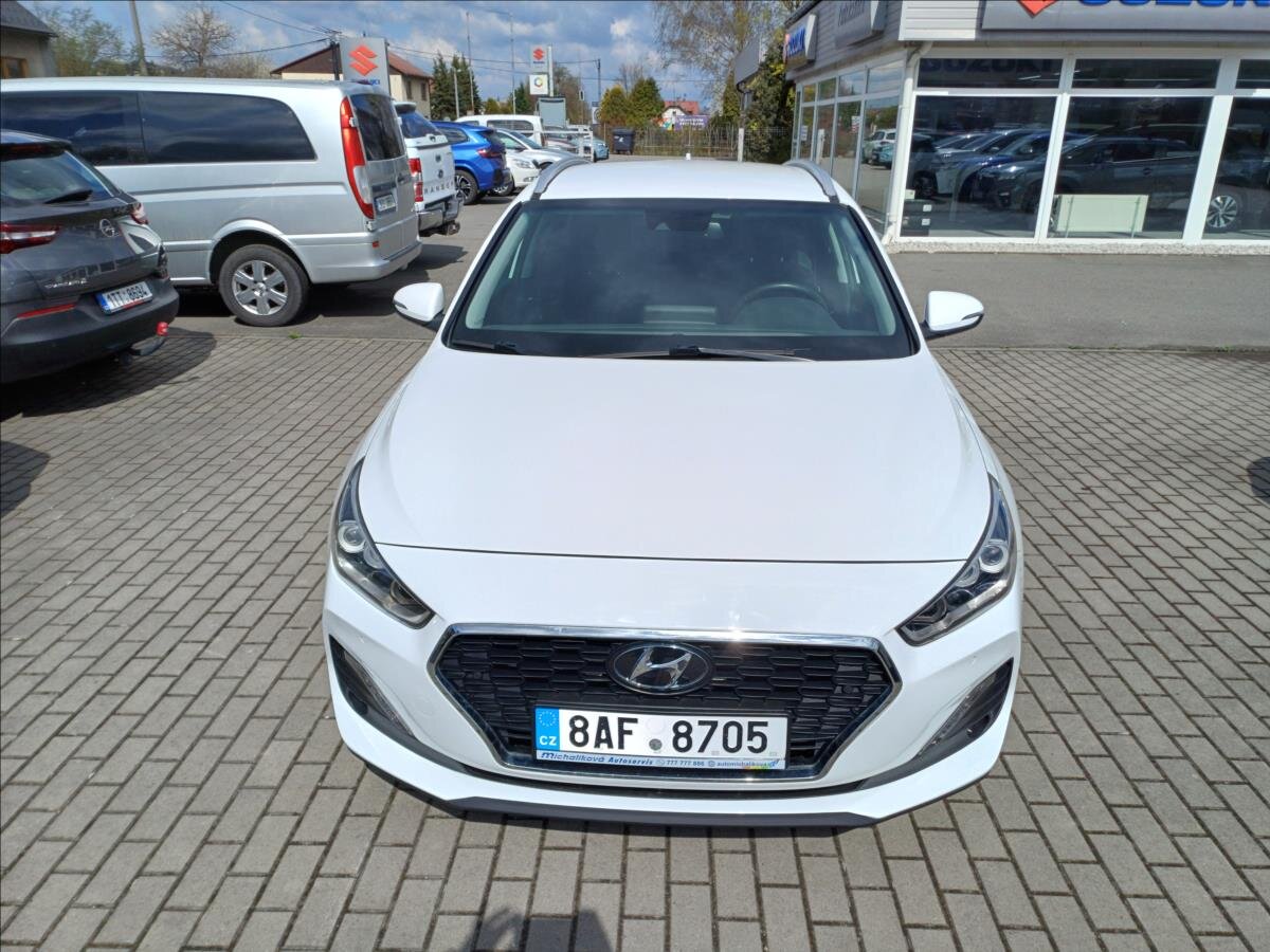 Hyundai i30 Kombi 1,4 l 103 kw