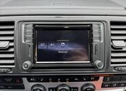 Volkswagen Multivan 21