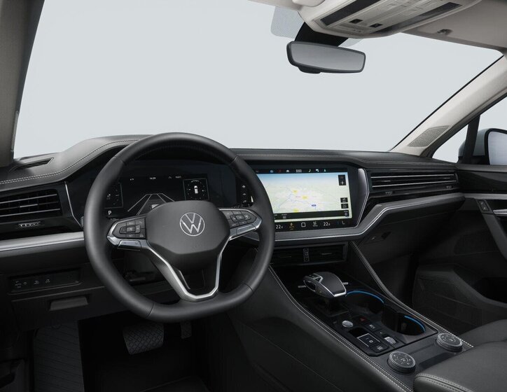 Volkswagen Touareg 7