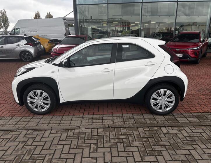Toyota Aygo 8