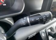 Land Rover Defender 38