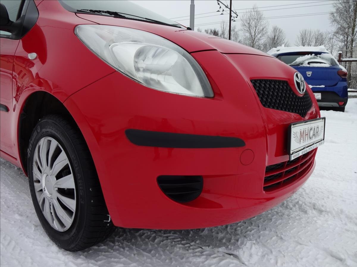Toyota Yaris Hatchback 998,0 51 kw