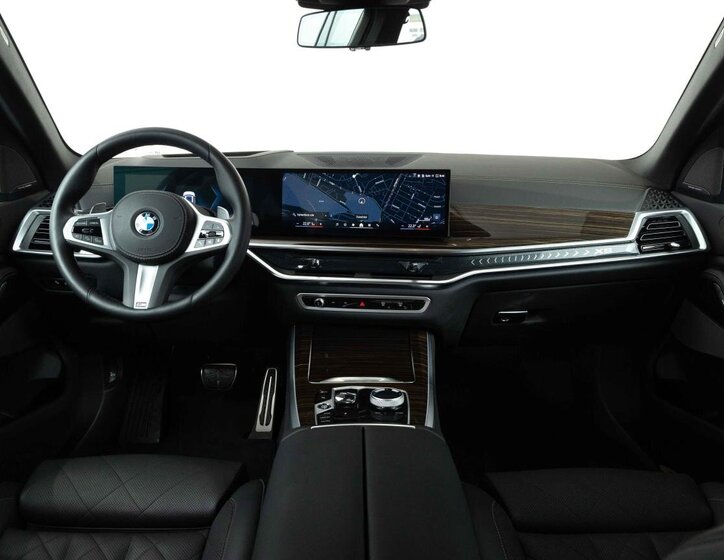 BMW X5 SUV / Terénní 3,0 l 280 kw