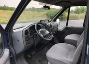 Ford Transit 9