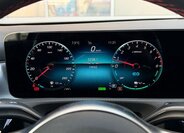 Mercedes-Benz Třídy A Hatchback 1,3 l 118 kw