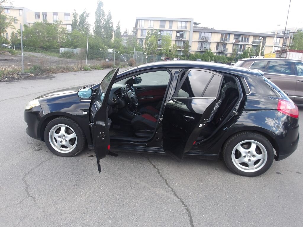 Fiat Bravo Hatchback 1,4 l 88 kw