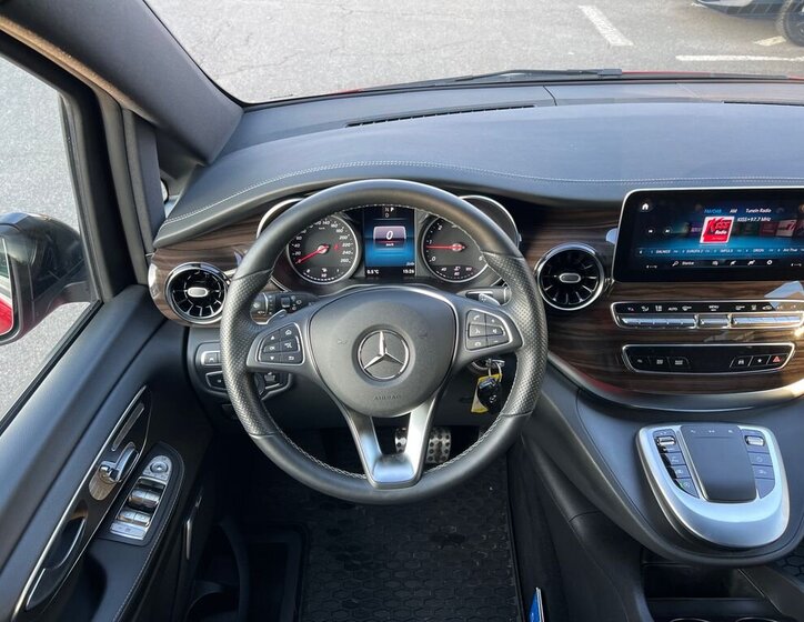 Mercedes-Benz Třídy V VAN-Minibus 2,0 l 174 kw