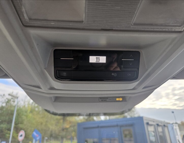 Volkswagen Crafter 12